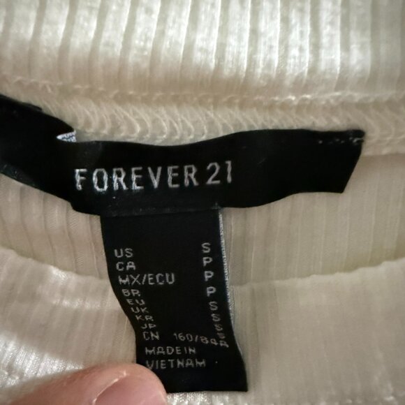 Forever 21 Women white shirt top size S - Picture 2 of 3